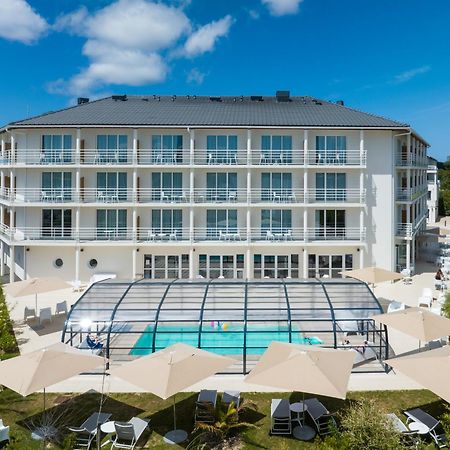 ホテル Golden Tulip La Baule エクステリア 写真