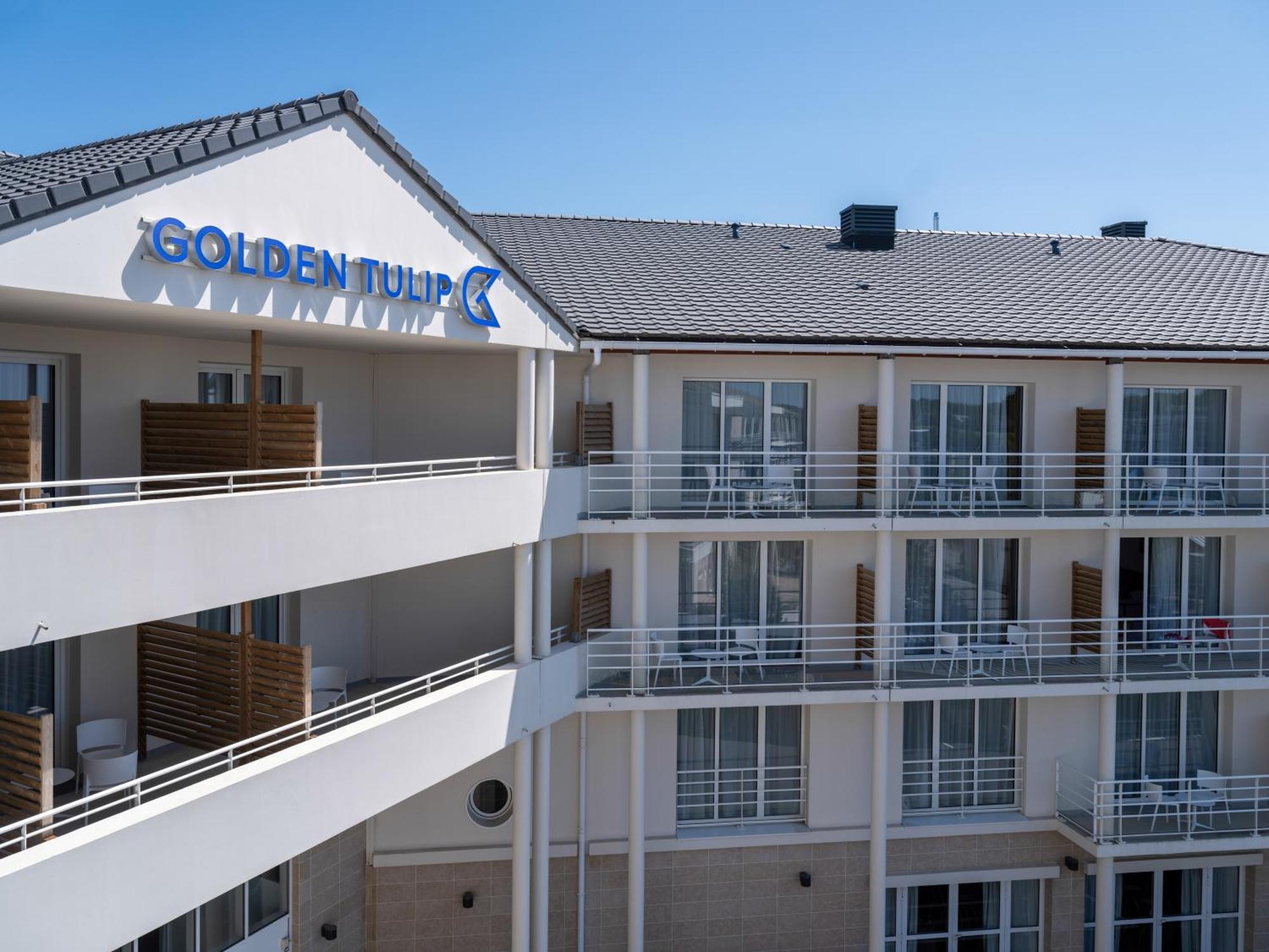ホテル Golden Tulip La Baule エクステリア 写真