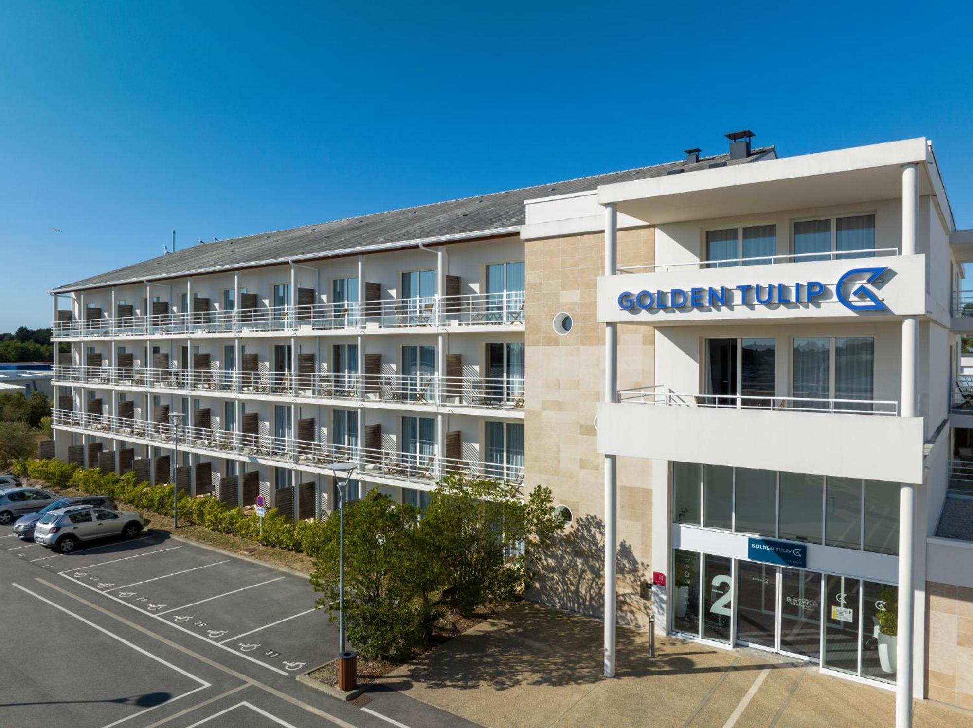ホテル Golden Tulip La Baule エクステリア 写真