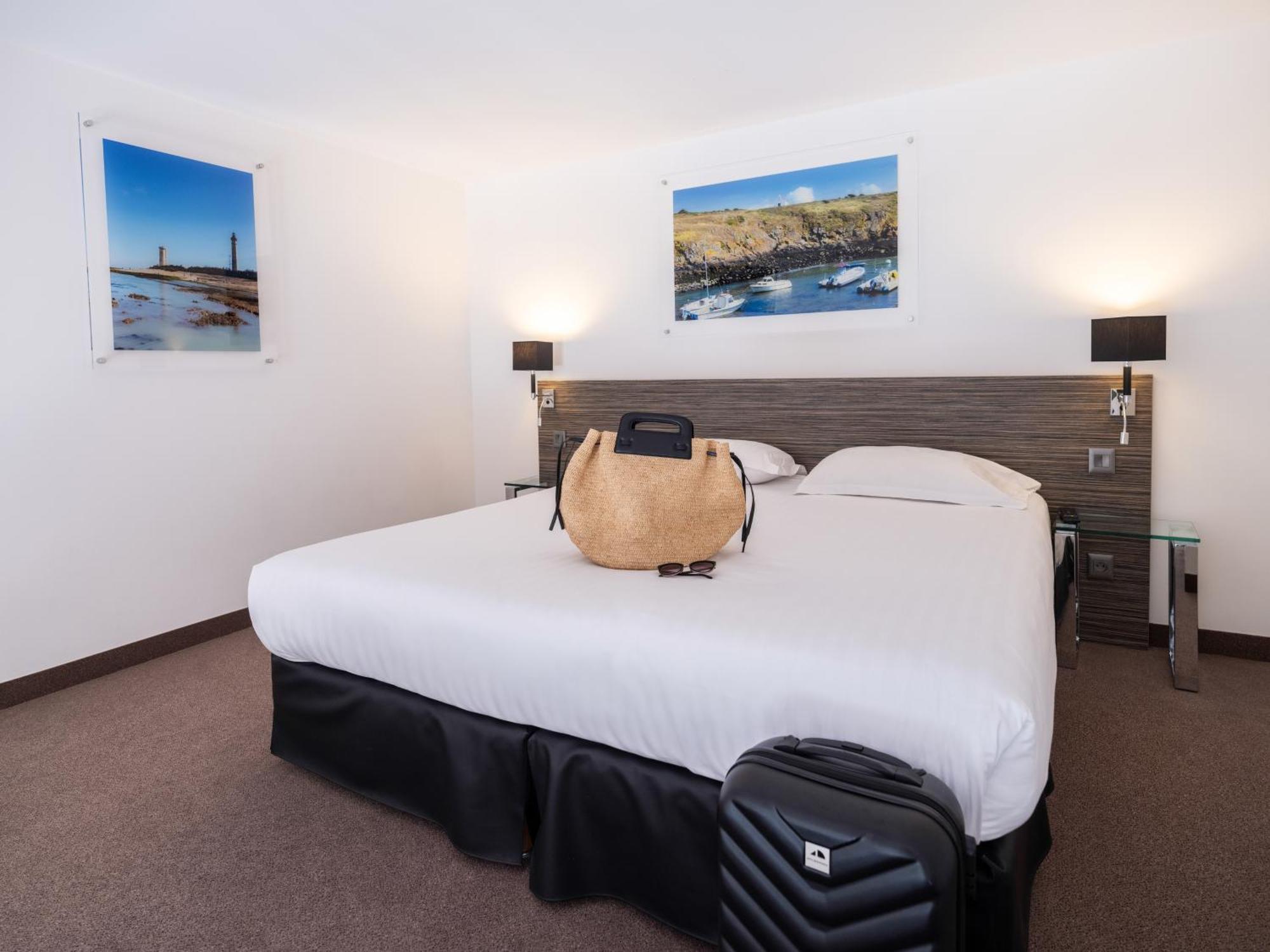 ホテル Golden Tulip La Baule エクステリア 写真