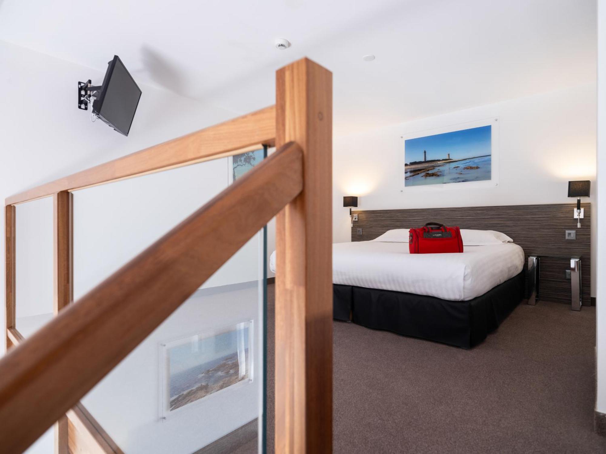 ホテル Golden Tulip La Baule エクステリア 写真