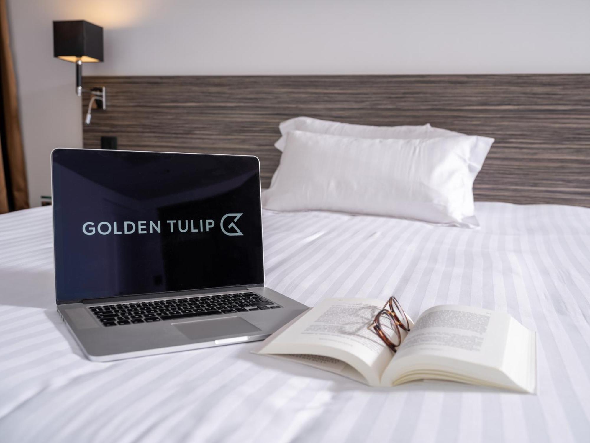 ホテル Golden Tulip La Baule エクステリア 写真